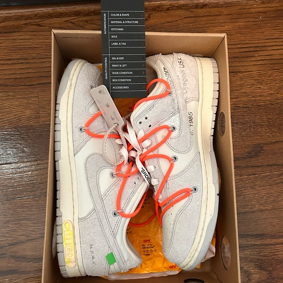 lot 11 off white